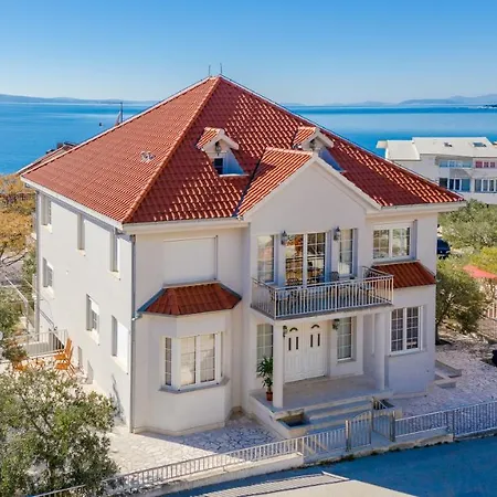 아파트 Dream House 오미스