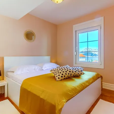 Dream House Apartman