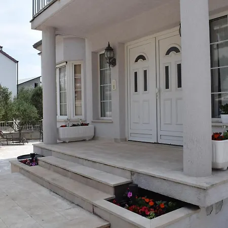 Dream House 아파트 오미스
