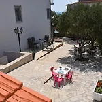 Dream House Appartamento Omiš