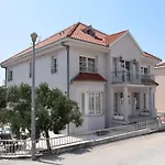 Dream House *