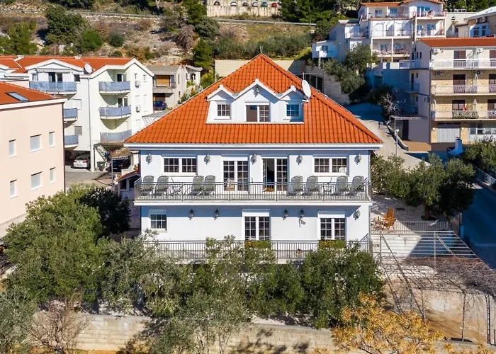 Dream House Lägenhet Omiš